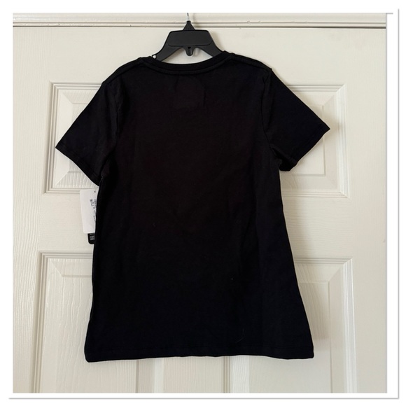 NHL Vegas Golden Knight Girls V-Neck T-Shirt Hockey - Picture 2 of 2